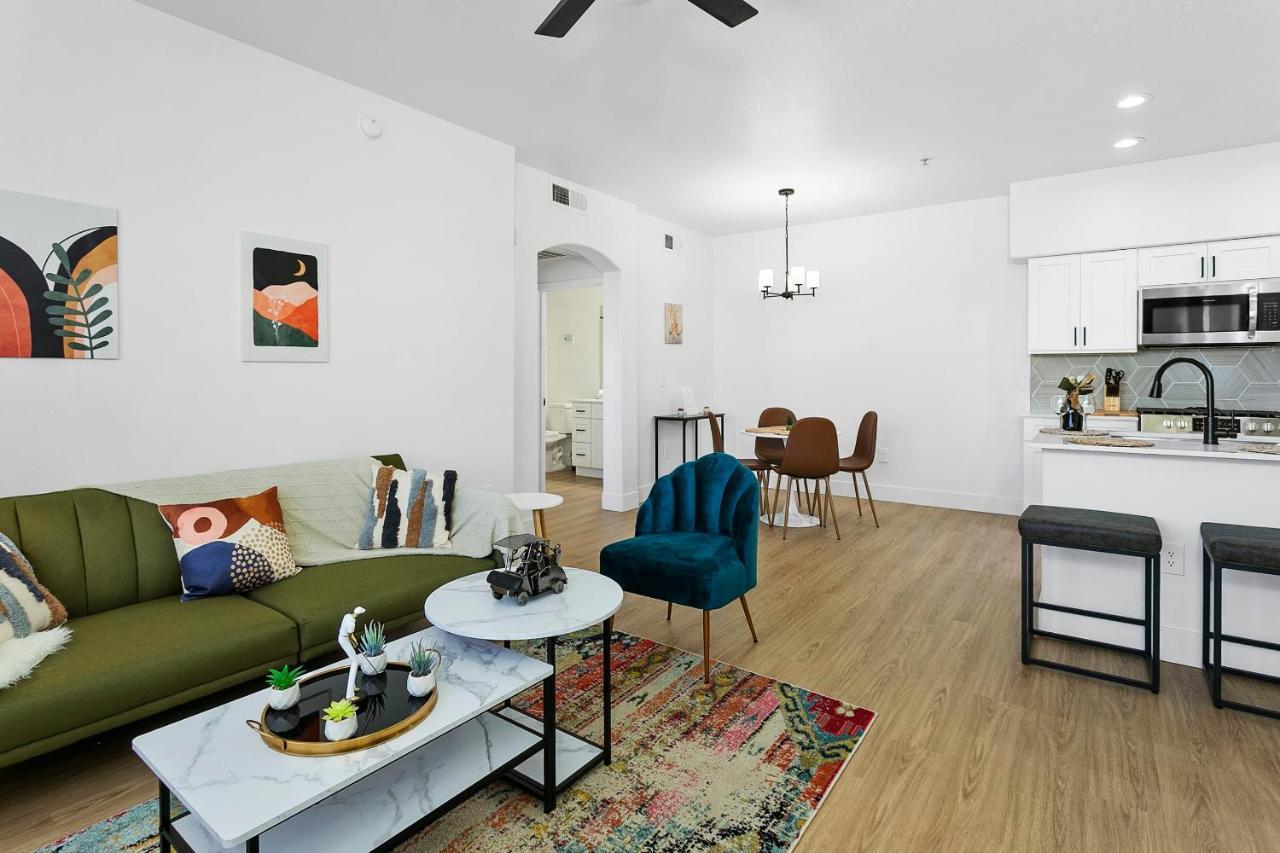 Cozysuites Glendale By The Stadium With Pool 05 Екстериор снимка